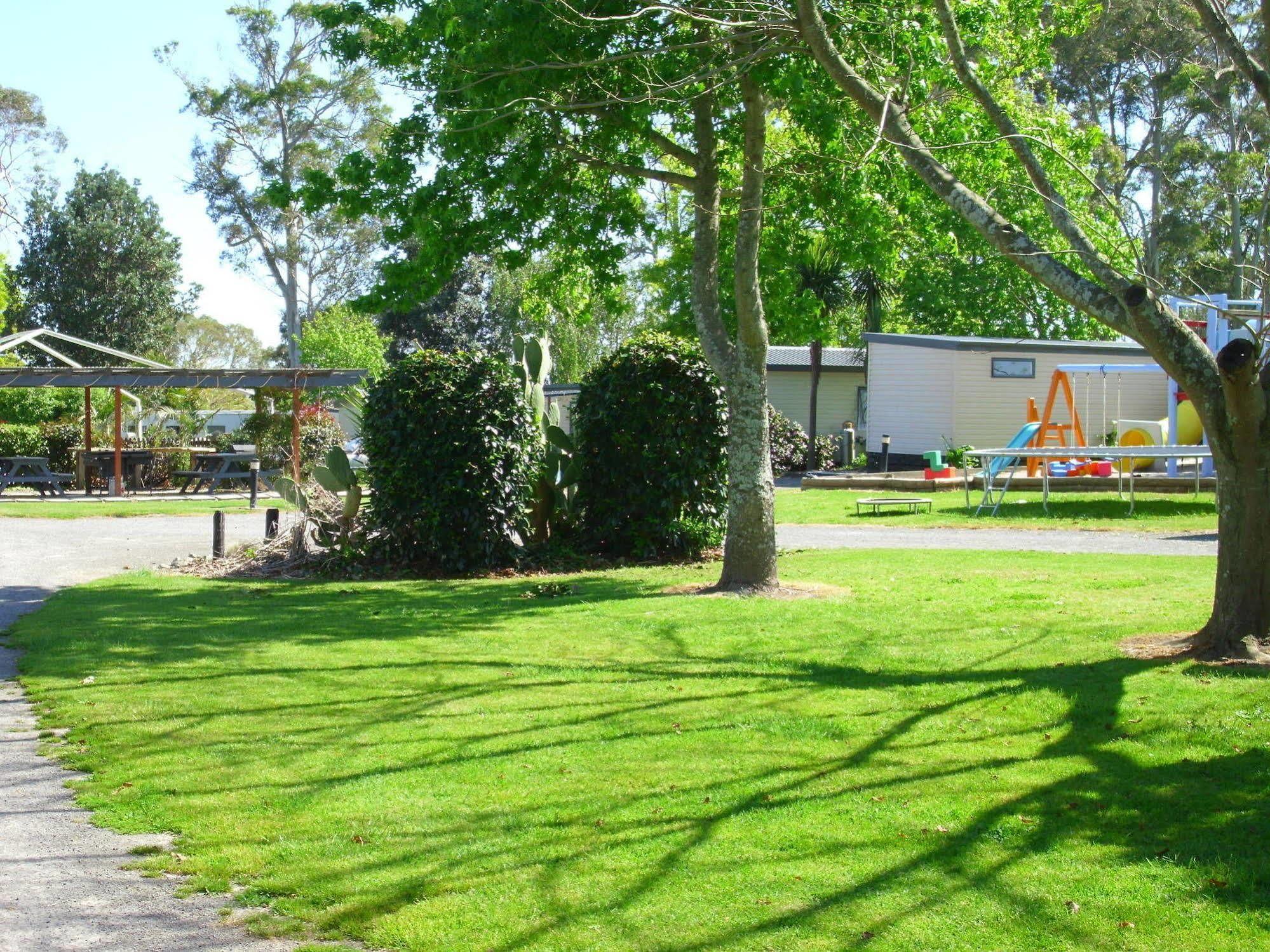 Maketu Hilltop Holiday Park Экстерьер фото